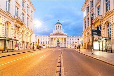 三星奥德赛Neo G9显示器 获IGN 7分评价